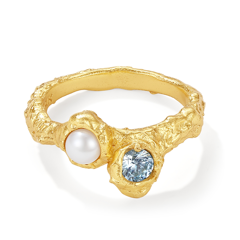 Pearl & stone brushed ring