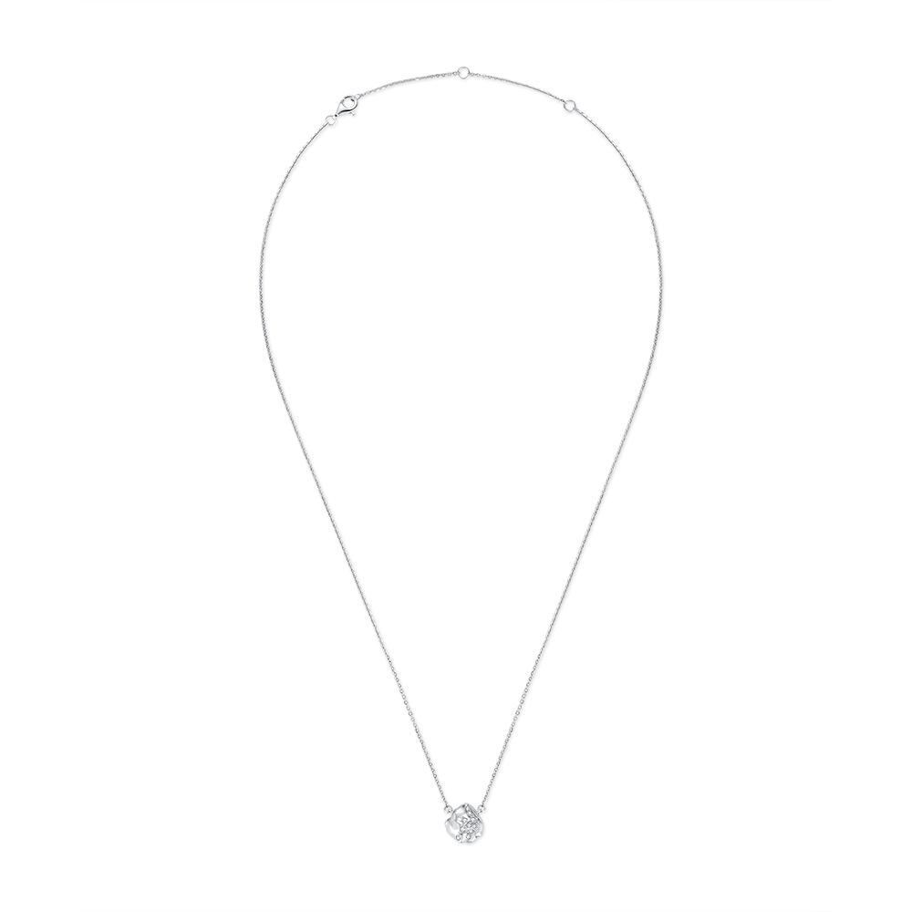 Ocean flow diamond studded  neacklace